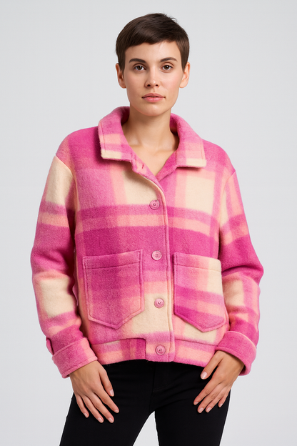 Karierte Kurzjacke in Pink – Weiche Fleece-Optik, Oversized Fit