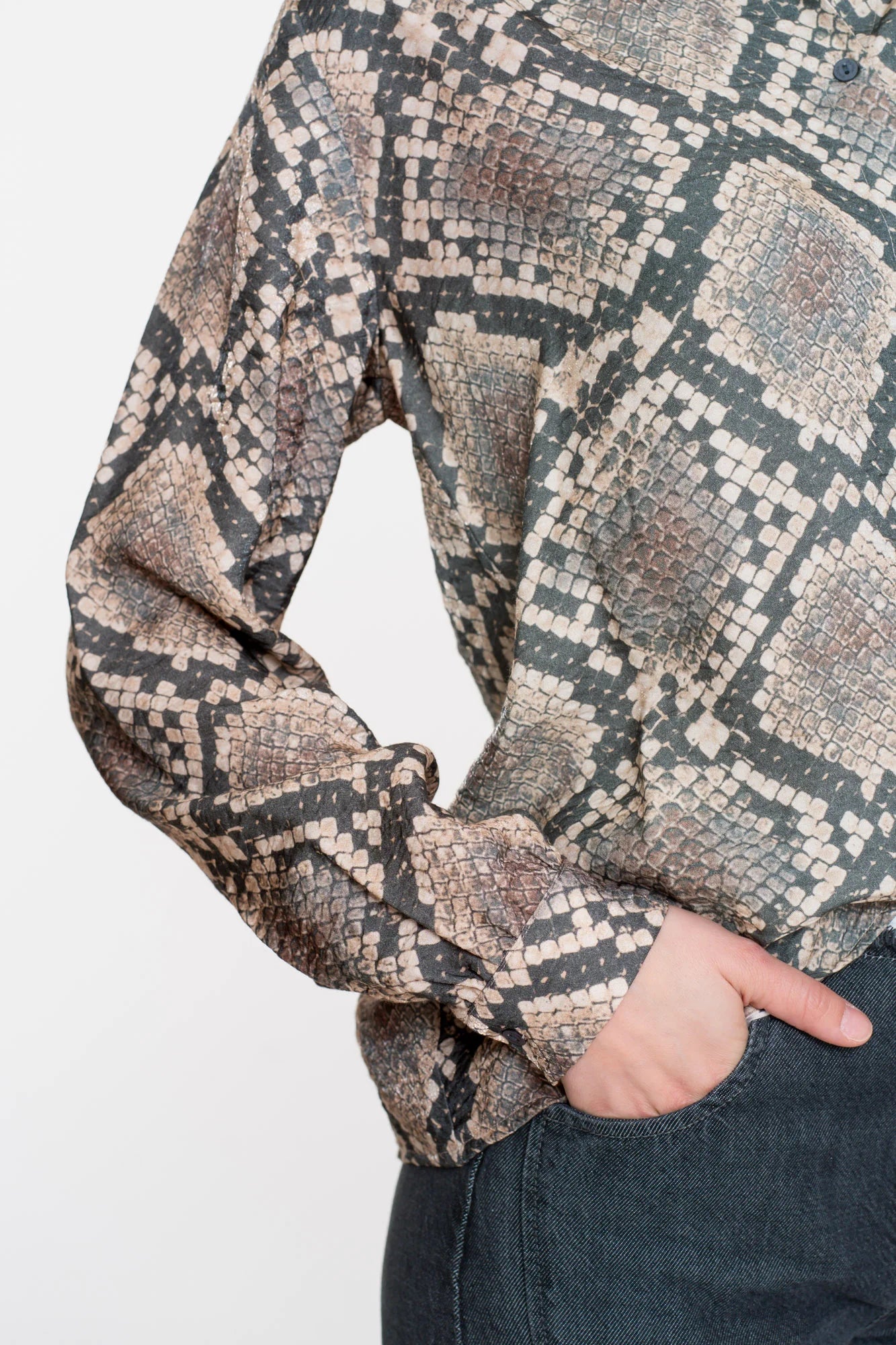 Geisha Damenbluse mit Schlangenprint